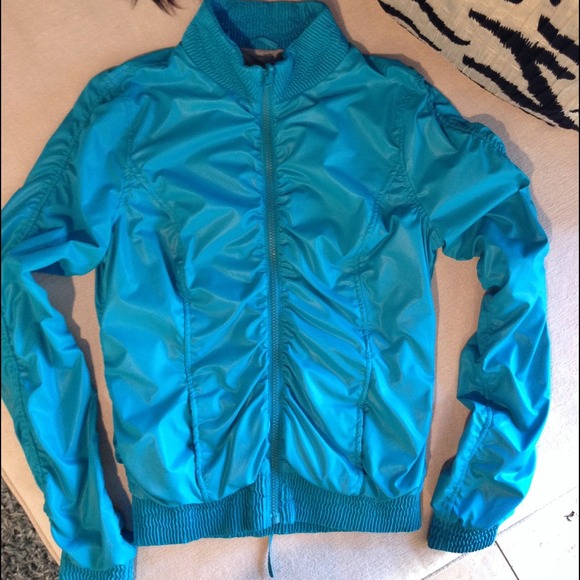 💖SALE💖Ph8/BEBE Reversible workout jacket🎀 NWOT