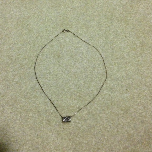 Silver necklace with pendant