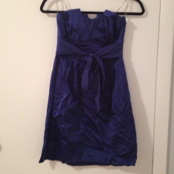 Navy blue strapless dress
