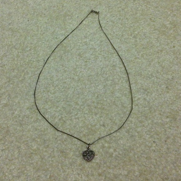 Silver necklace with heart pendant