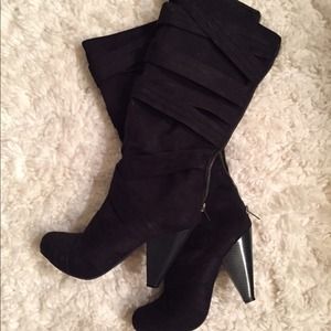 Unlisted by Kenneth Cole Black Bandage Boots