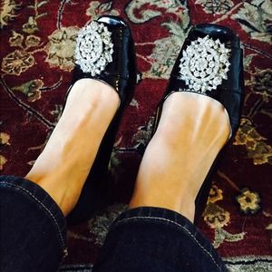 🎉🎉⬇️ HP 🎉 Patent Peep Toe Flats w/ Rhinestones!