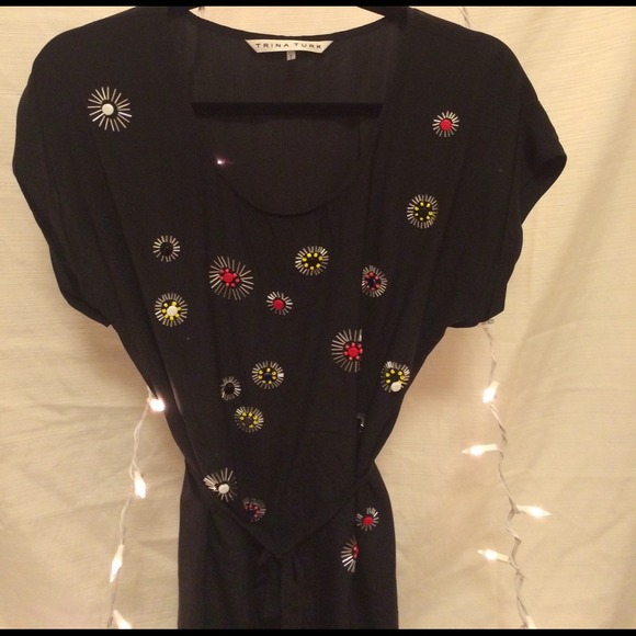 Trina Turk. Black beaded dress. - Picture 4 of 4