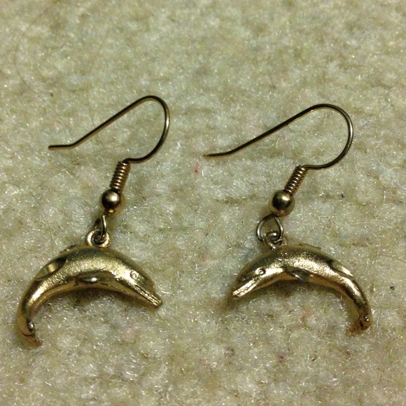 Gold dolphin earrings - Picture 1 of 1