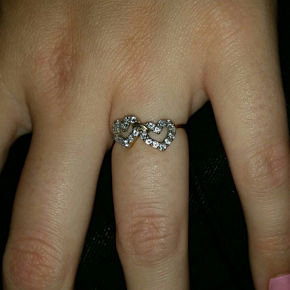 Jewelry - 10k gold ring