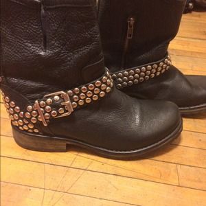Steve Madden Fraankie Boots