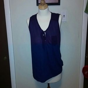 Cute blue flowy tank REDUCED
