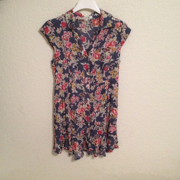 Forever 21 Floral Shift Dress