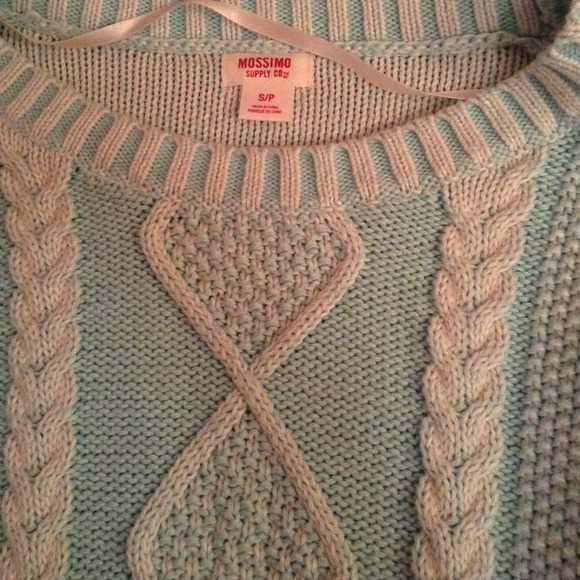 Cute minty blue sweater - Picture 2 of 2