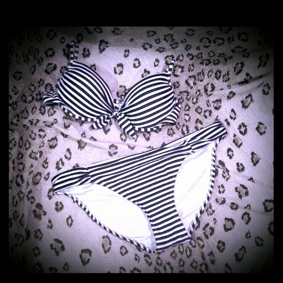 *NWOT* Navy and White Striped Swimsuit