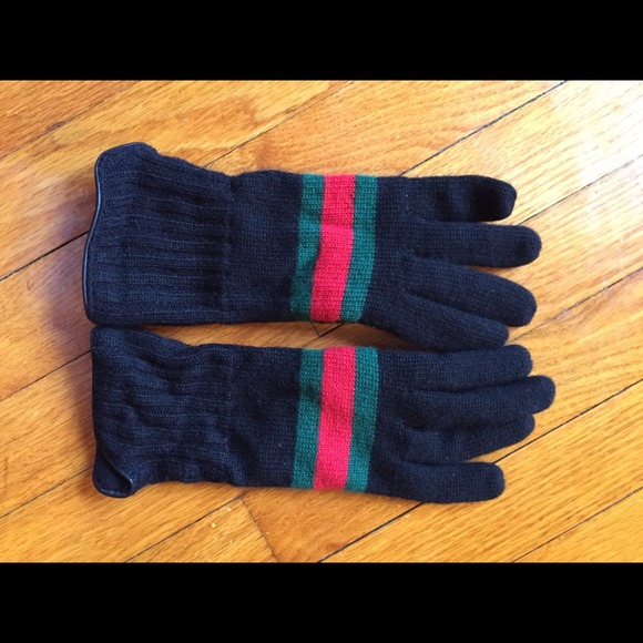 ❎sold❎Gucci cashmere gloves. Authentic.