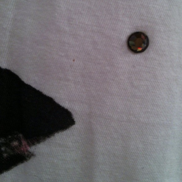 FREE WITH BUNDLE-White Marilyn Monroe Tee Shirt 💋 - Picture 2 of 4