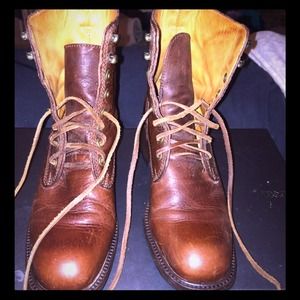Cole Haan ankle lace up leather boots. Size 7.5B