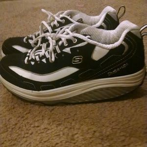 Sketchers shape ups