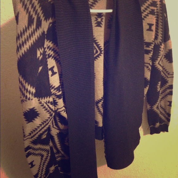 S Tribal cover up.