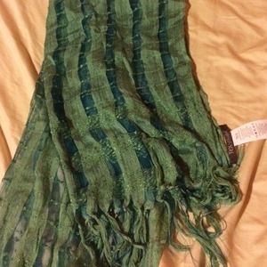 Scarf green and blue