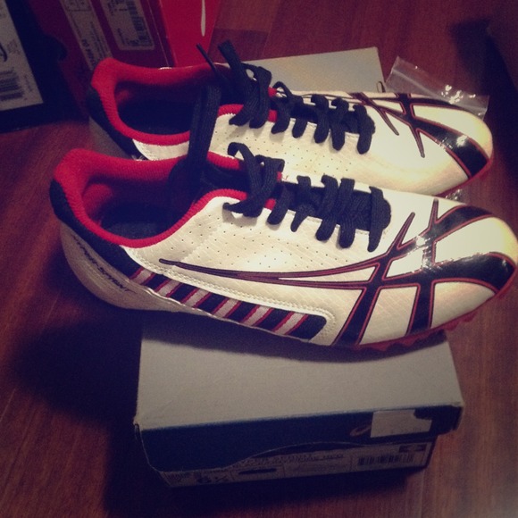 Asics hyper sprint black/onyx/fire red