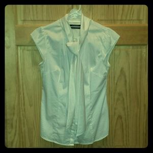 [Club Monaco] button up top with neck detail