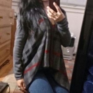 Markdown! Burberry like Cardigan