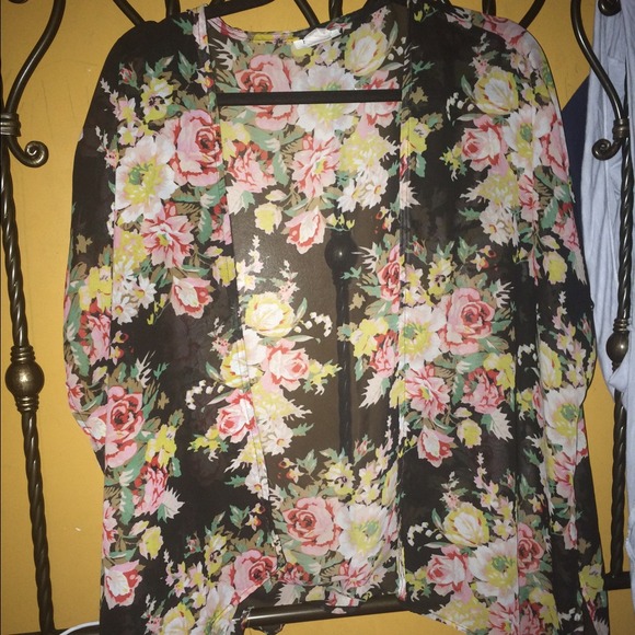 Floral kimono