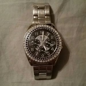 ☆traded☆Guess black face with rhinestones watch