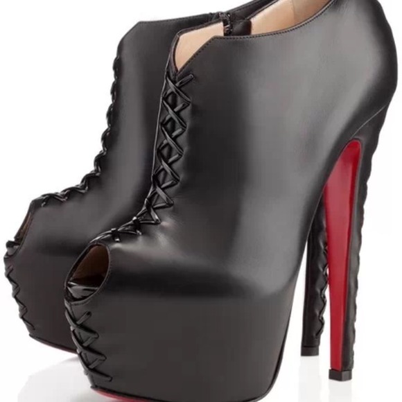 🚫sold🚫Christian Louboutin recouzetta bootie - Picture 4 of 4