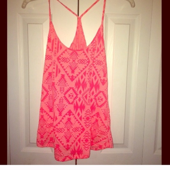 VS Pink tank top - Picture 1 of 2
