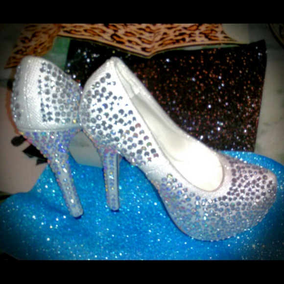 Must haves!! Trade value: 100 - Picture 3 of 4