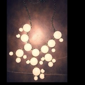 White bubble necklace ❤️