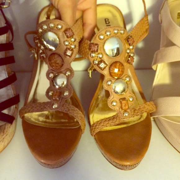 Bakers Tan/Gold Wedge Sandals