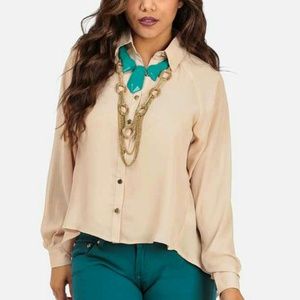 Hi low collar top size medium