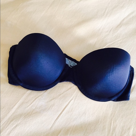 Black Strapless Bra