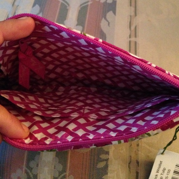 Set in Julep Tulip tote and punch lock wristlet. - Picture 2 of 4