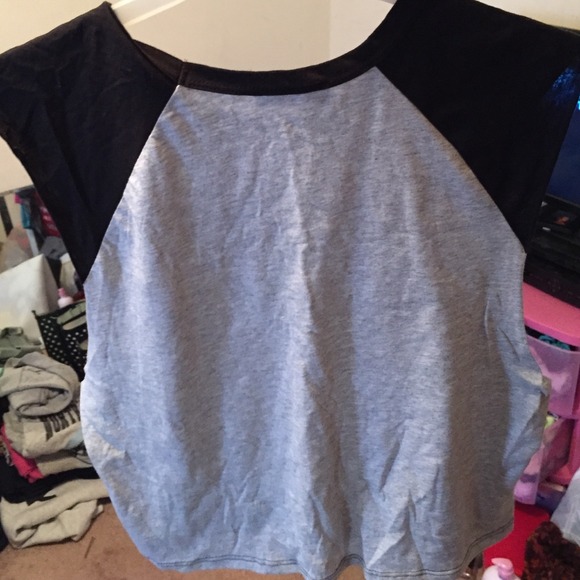 "You can't sit with us" crop top - Picture 2 of 2