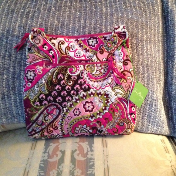 Set in Very Berry Paisley hipster & clutch wallet! - Picture 4 of 4