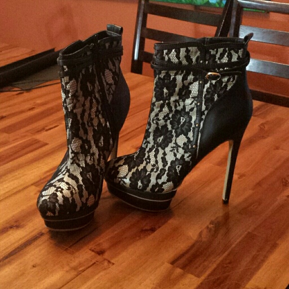 A night out on the town heels!