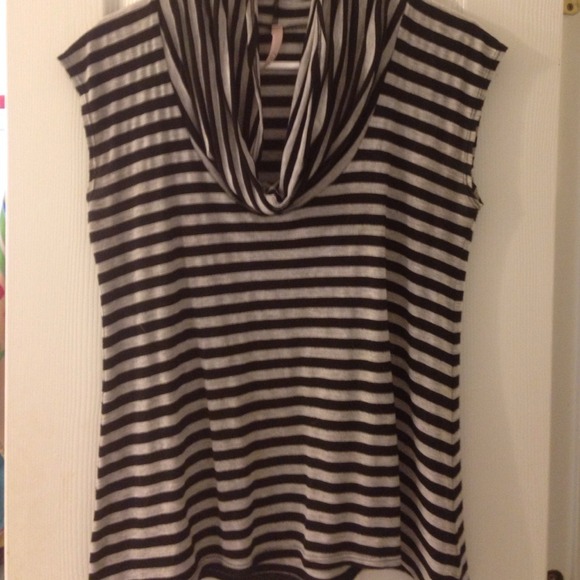 Cielo cowl neck stripped shirt