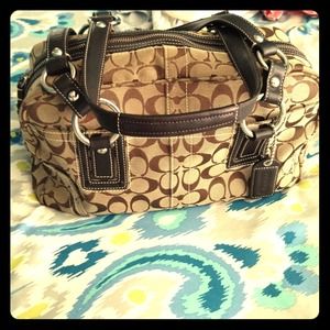Authentic coach purse