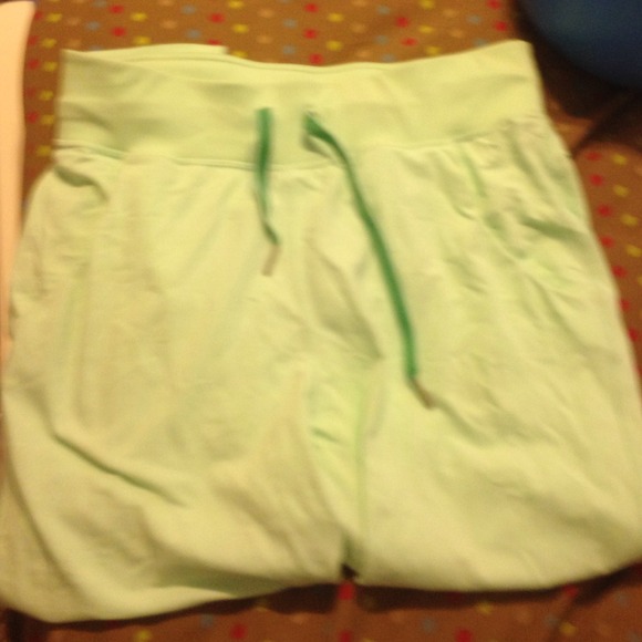 Lululemon pants