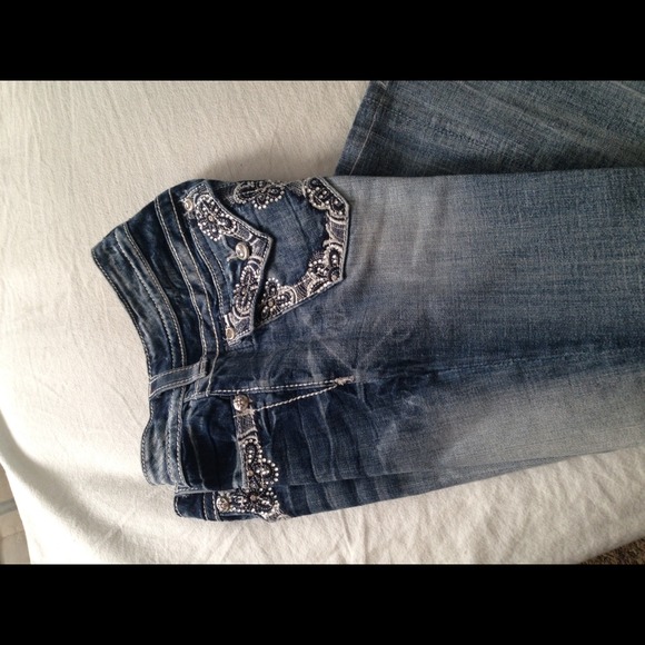 SOLD - Picture 2 of 4