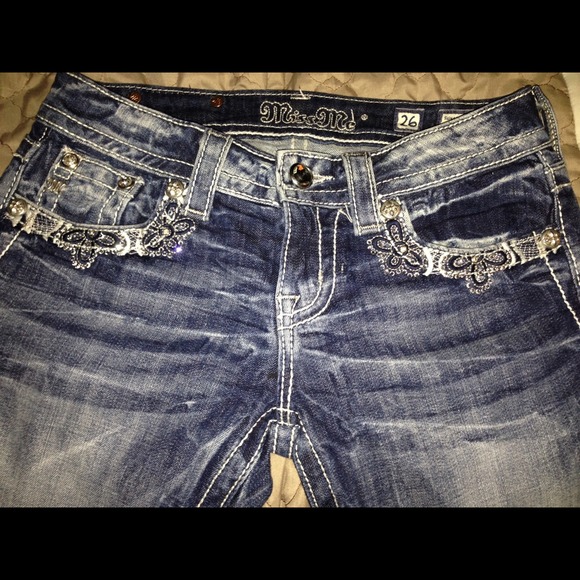 SOLD - Picture 3 of 4