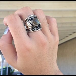 💥LOWERED💥Bohemian Stone Ring