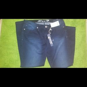 SOLD!!!! Seven 7 jeans legging