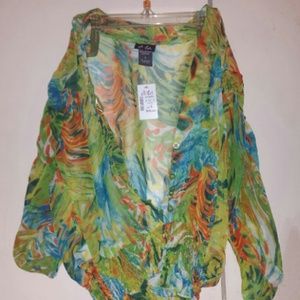 Very cute colorful multi color top