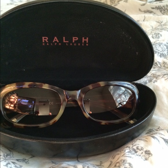 Ralph Lauren sunglasses with original case