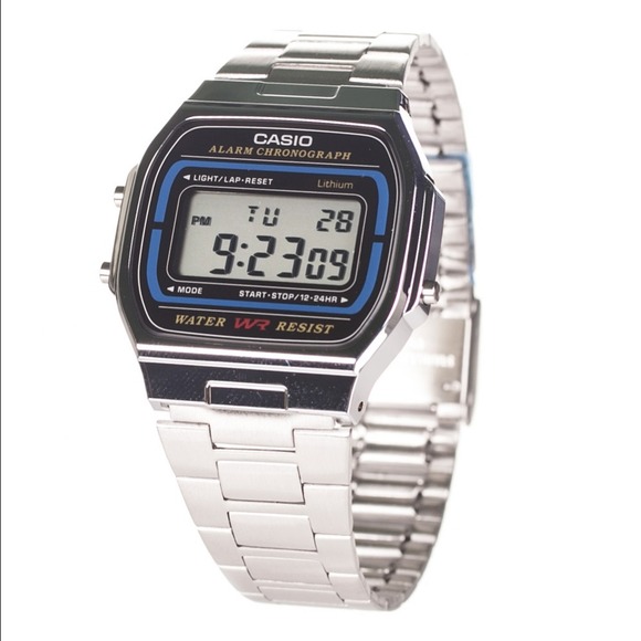 Silver Casio Watch 😍