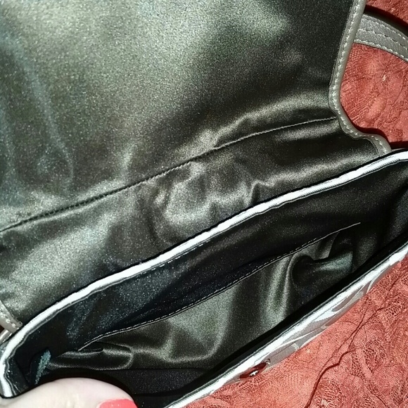 Small Authentic Coach Purse - Picture 2 of 4