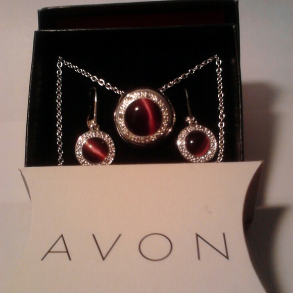 Alluring Purple Gift Set