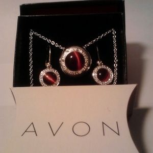 Alluring Purple Gift Set