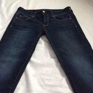 ✂️ PRICE American Eagle crop jeans